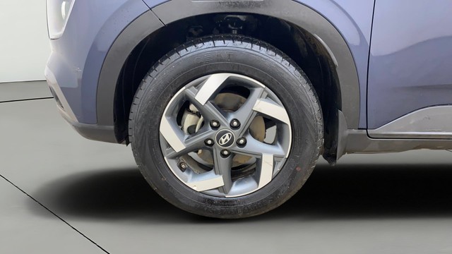 Second-hand 2020 Hyundai Venue SX Opt Diesel for sale in Hyderabad-26
