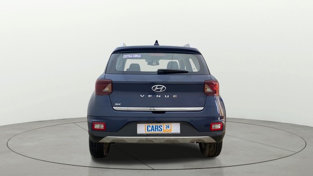 Second-hand 2020 Hyundai Venue SX Opt Diesel for sale in Hyderabad-3