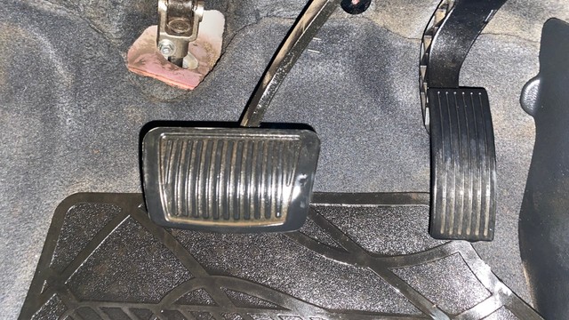 Second-hand 2016 Hyundai Grand i10 Asta Option AT for sale in Pune-14