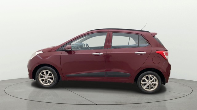 Second-hand 2016 Hyundai Grand i10 Asta Option AT for sale in Pune-5