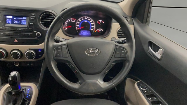 Second-hand 2016 Hyundai Grand i10 Asta Option AT for sale in Pune-12