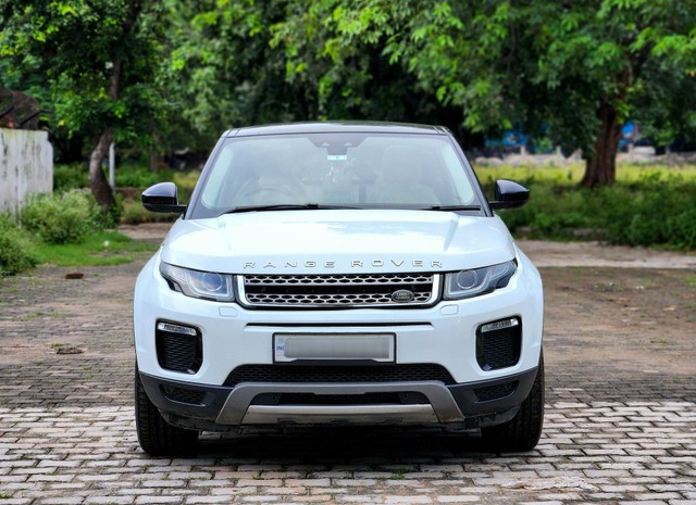 Second-hand 2019 Land Rover Range Rover Evoque 2.0 TD4 SE Dynamic for sale in New Delhi-11