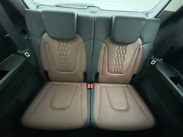 Second-hand 2023 Hyundai Alcazar Signature 6Str DCT for sale in Mumbai-34