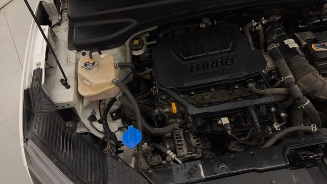 Second-hand 2023 Hyundai Alcazar Signature 6Str DCT for sale in Mumbai-35