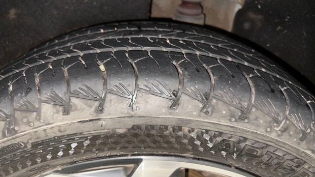 Second-hand 2023 Hyundai Alcazar Signature 6Str DCT for sale in Mumbai-39