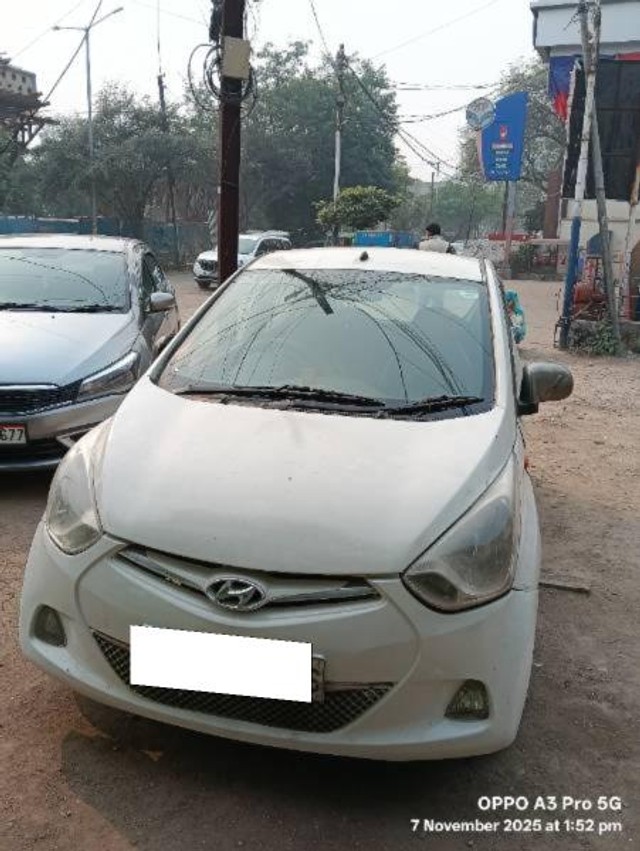 Second-hand 2013 Hyundai EON Era for sale in Gwalior-0