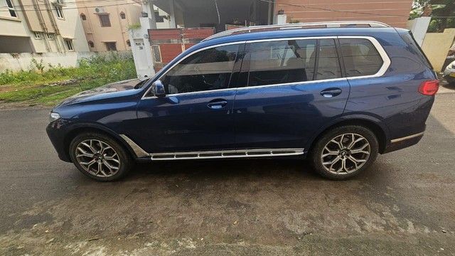 Second-hand 2019 BMW X7 xDrive30d DPE Signature for sale in Chennai-3
