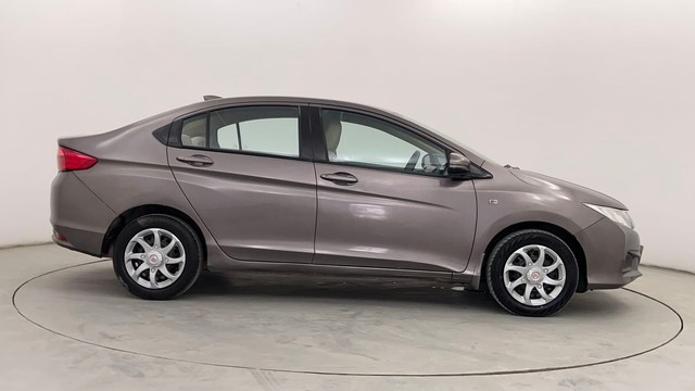 Second-hand 2015 Honda City SV MT for sale in Pune-2