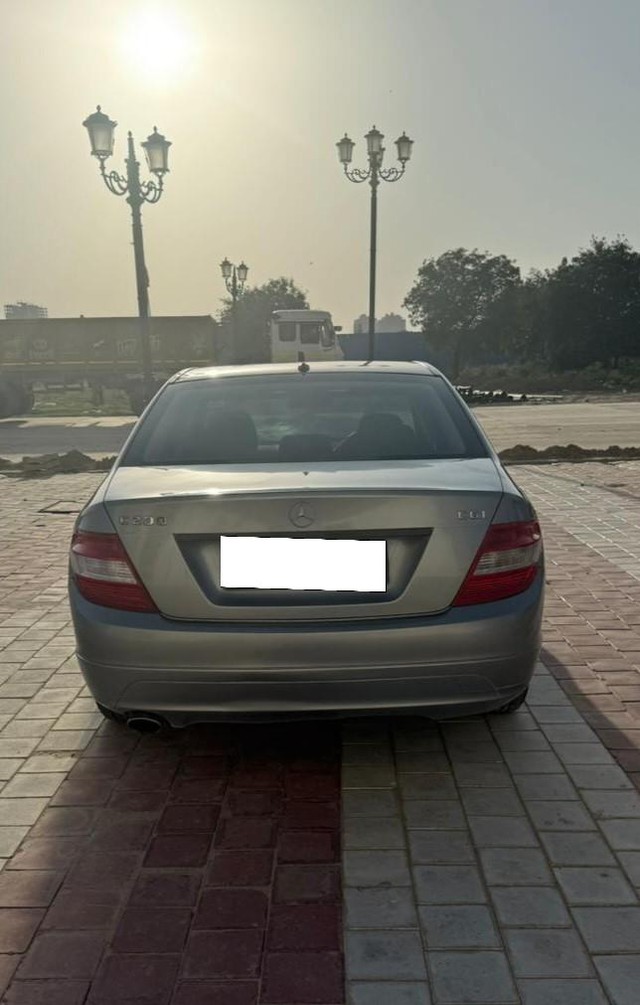 Second-hand 2011 Mercedes-Benz C-Class C 200 CGI Avantgarde for sale in Faridabad-3