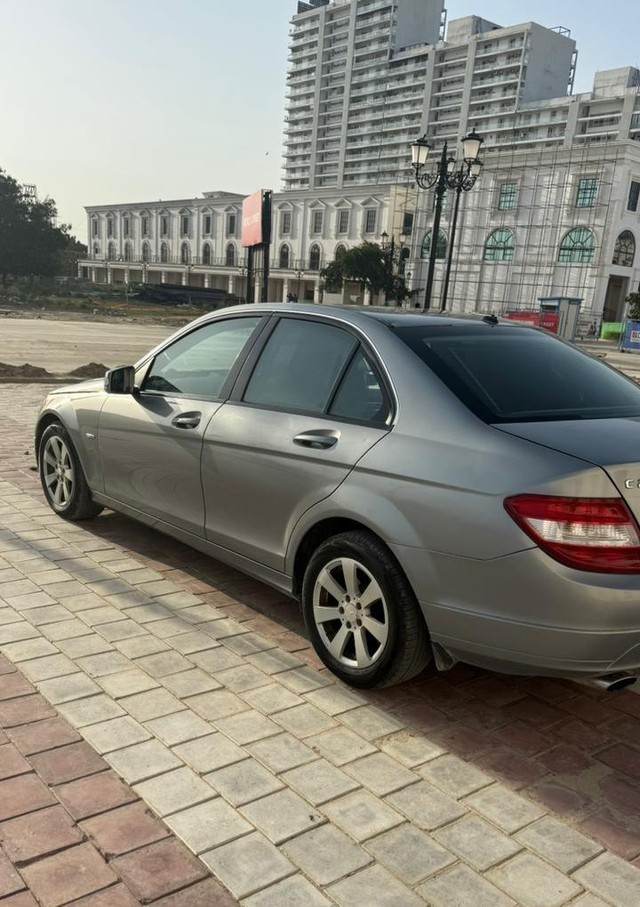 Second-hand 2011 Mercedes-Benz C-Class C 200 CGI Avantgarde for sale in Faridabad-8