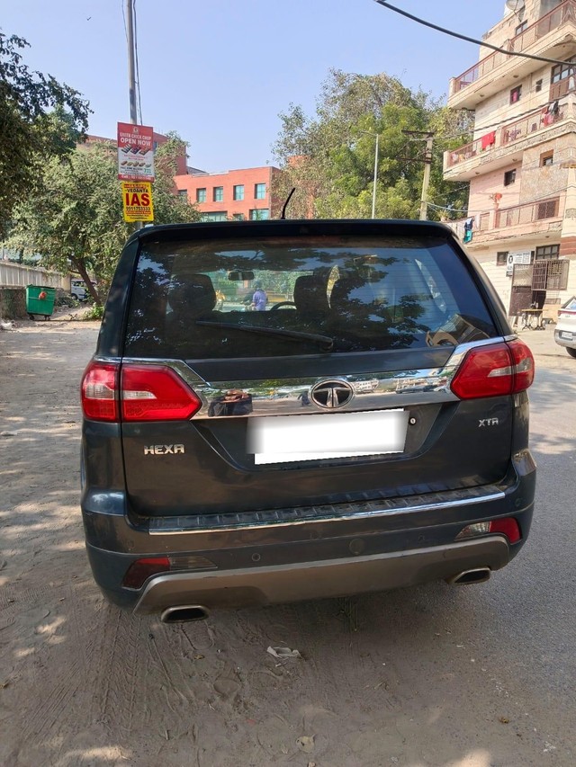 Second-hand 2018 Tata Hexa XTA for sale in New Delhi-2