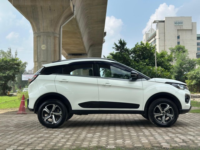 Second-hand 2022 Tata Nexon XZA Plus (O) AMT for sale in Ghaziabad-1