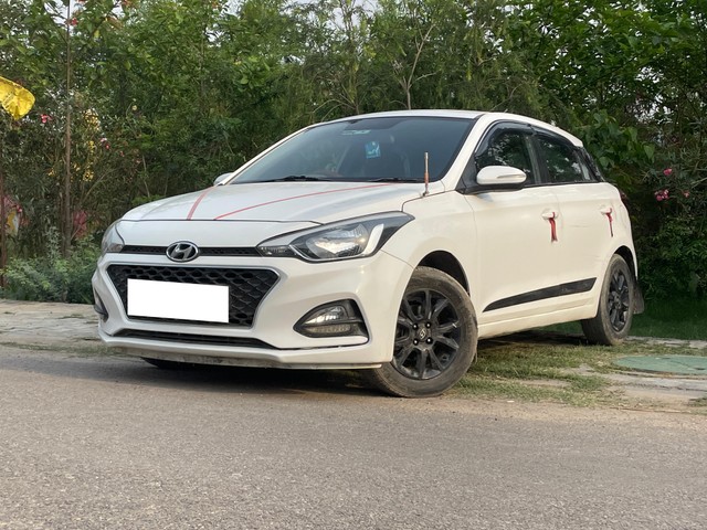 Second-hand 2019 Hyundai i20 Sportz Plus BSIV for sale in Ghaziabad-2