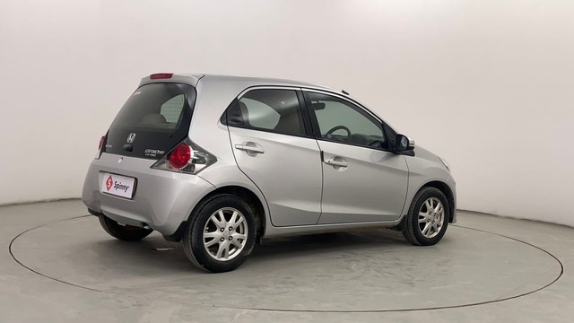 Second-hand 2016 Honda Brio VX for sale in Pune-3