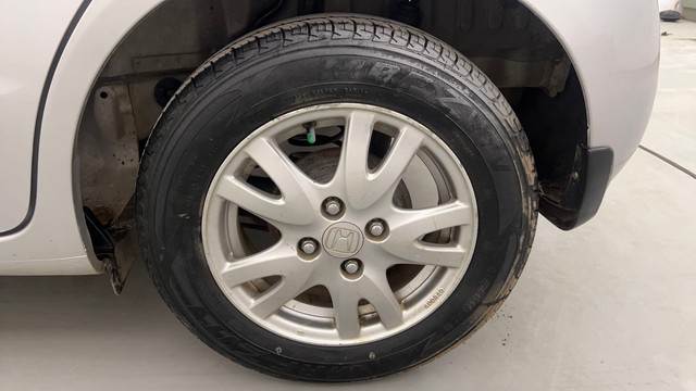 Second-hand 2016 Honda Brio VX for sale in Pune-19