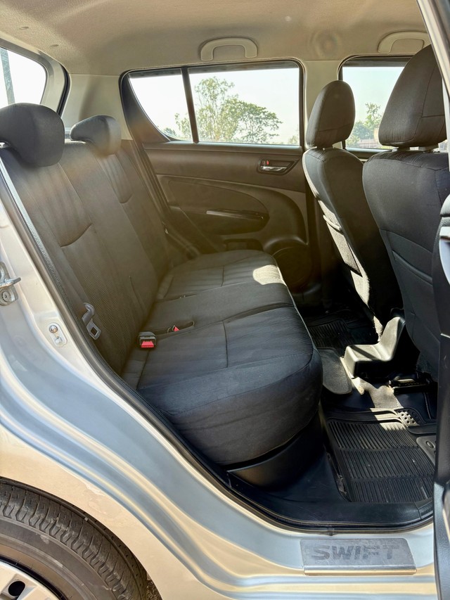 Second-hand 2014 Maruti Swift VDI BSIV for sale in Kolhapur-11