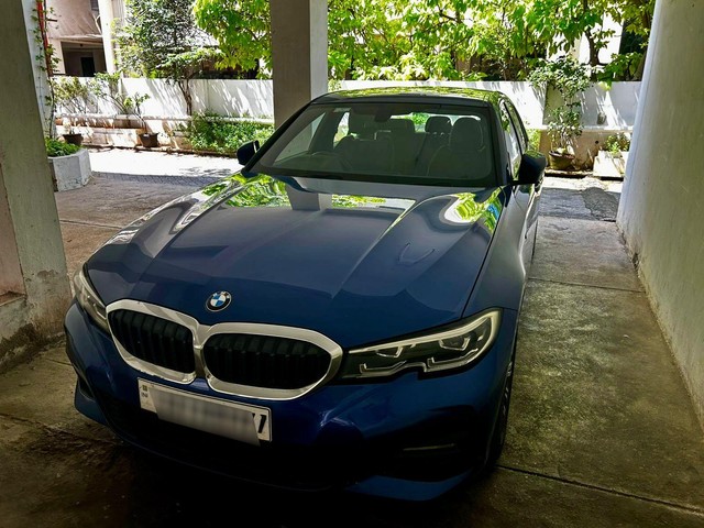 Second-hand 2022 BMW 3 Series 330i M Sport for sale in Chennai-1
