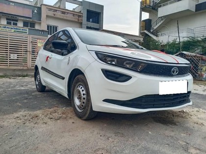 Tata Altroz XE Diesel Second-hand 2020 Tata Altroz XE Diesel for sale in Kanpur