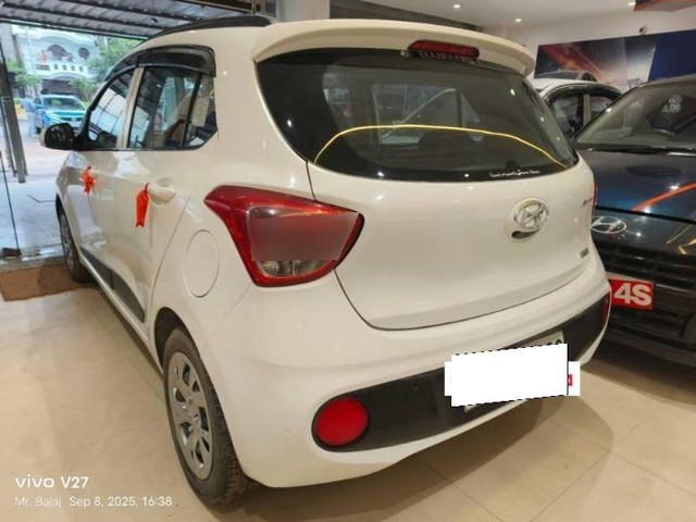 Second-hand 2019 Hyundai Grand i10 1.2 Kappa Sportz BSIV for sale in Kanpur-6
