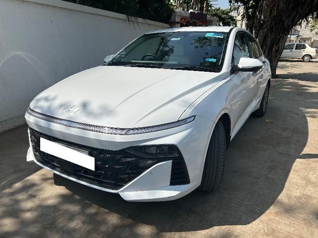 Second-hand 2024 Hyundai Verna SX Opt IVT for sale in Nadiad-7