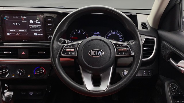 Second-hand 2019 Kia Seltos HTK Plus D for sale in Coimbatore-12