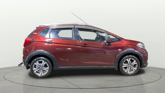 Second-hand 2018 Honda WR-V i-DTEC S for sale in Kolkata-1
