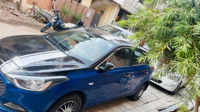 Second-hand 2016 Hyundai i20 Era 1.4 CRDi for sale in Satna-2