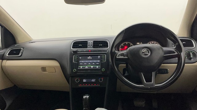 Second-hand 2016 Skoda Rapid 1.5 TDI AT Style Plus for sale in Hyderabad-11