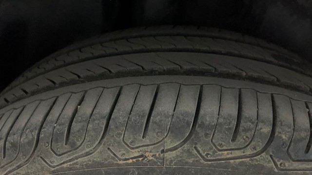 Second-hand 2016 Skoda Rapid 1.5 TDI AT Style Plus for sale in Hyderabad-29