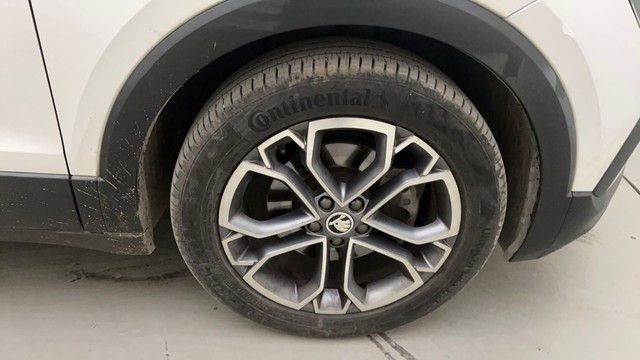 Second-hand 2021 Skoda Kushaq 1.0 TSI Style for sale in Hyderabad-17