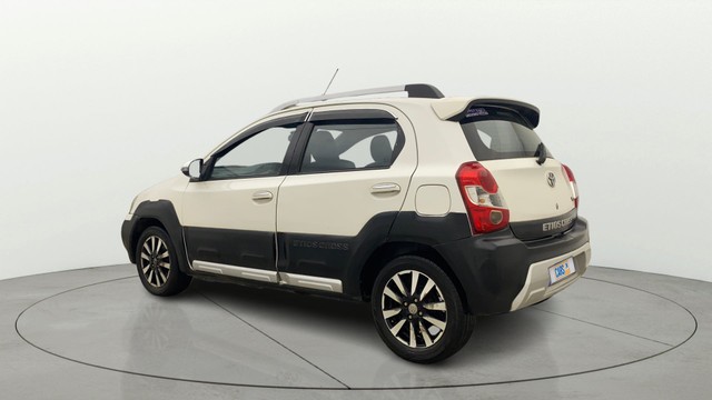 Second-hand 2014 Toyota Etios Cross 1.4L VD for sale in Gulbarga-4