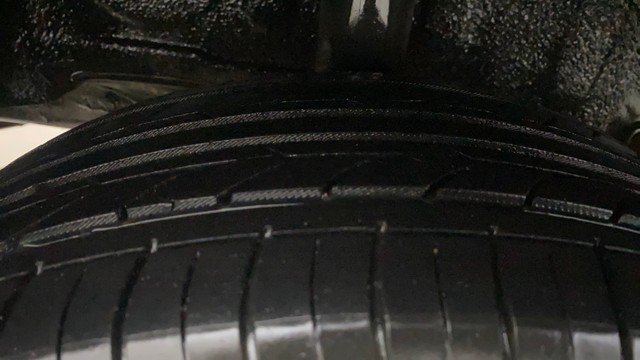 Second-hand 2014 Toyota Etios Cross 1.4L VD for sale in Gulbarga-29