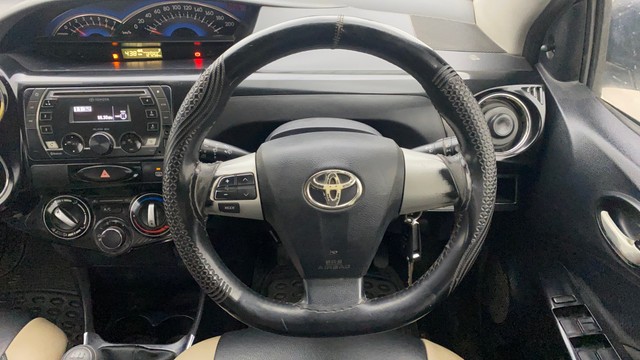 Second-hand 2014 Toyota Etios Cross 1.4L VD for sale in Gulbarga-12