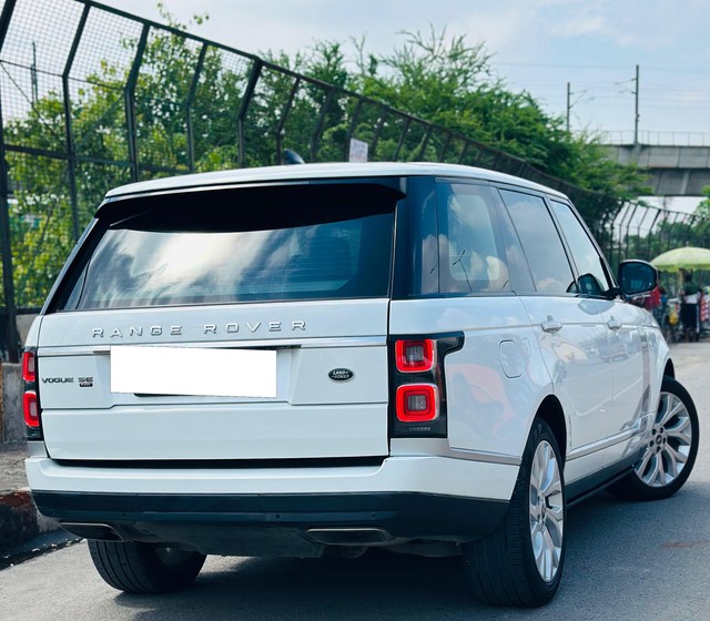 Second-hand 2021 Land Rover Range Rover 3.0 Petrol LWB Vogue SE for sale in New Delhi-6