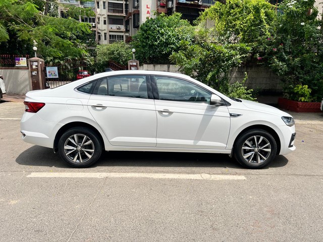 Second-hand 2022 Skoda Slavia 1.0 TSI Style AT BSVI for sale in Mumbai-1