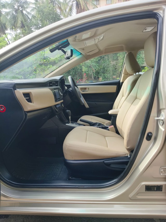 Toyota Corolla Altis VL AT Second-hand 2016 Toyota Corolla Altis VL AT for sale in Mumbai-13