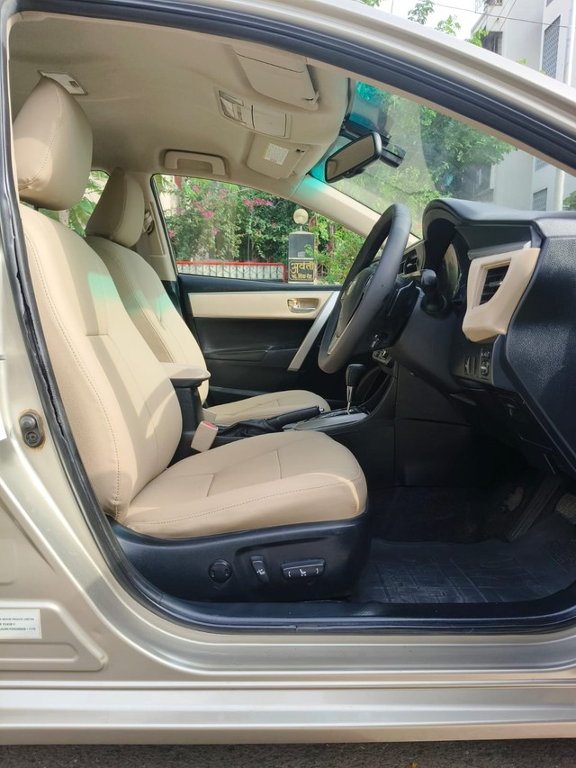 Toyota Corolla Altis VL AT Second-hand 2016 Toyota Corolla Altis VL AT for sale in Mumbai-16