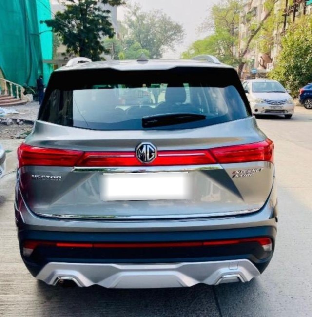 Second-hand 2019 MG Hector Sharp DCT for sale in Indore-7