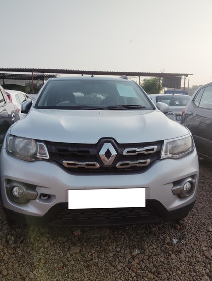 Second-hand 2018 Renault KWID 1.0 RXT for sale in Ahmedabad