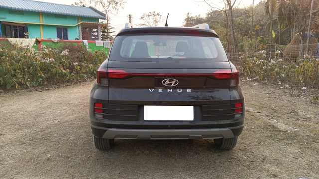 Second-hand 2023 Hyundai Venue E for sale in Bijoynagar-8