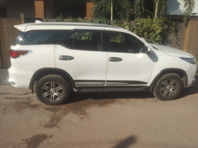 Second-hand 2018 Toyota Fortuner 2.8 2WD AT BSIV for sale in Panchkula-1