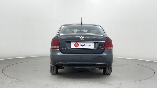 Second-hand 2016 Volkswagen Vento 1.2 TSI Highline BSIV for sale in Pune-4