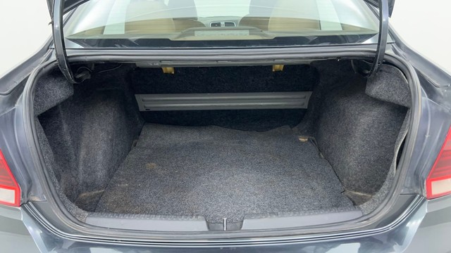 Second-hand 2016 Volkswagen Vento 1.2 TSI Highline BSIV for sale in Pune-9