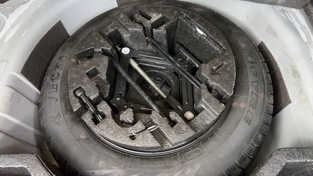 Second-hand 2016 Volkswagen Vento 1.2 TSI Highline BSIV for sale in Pune-21