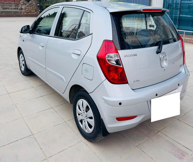 Second-hand 2012 Hyundai i10 Sportz 1.1L for sale in Bangalore-2