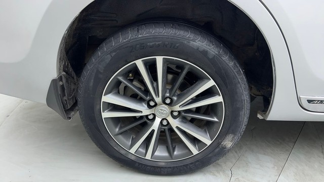 Second-hand 2019 Toyota Corolla Altis Petrol LE for sale in Noida-18