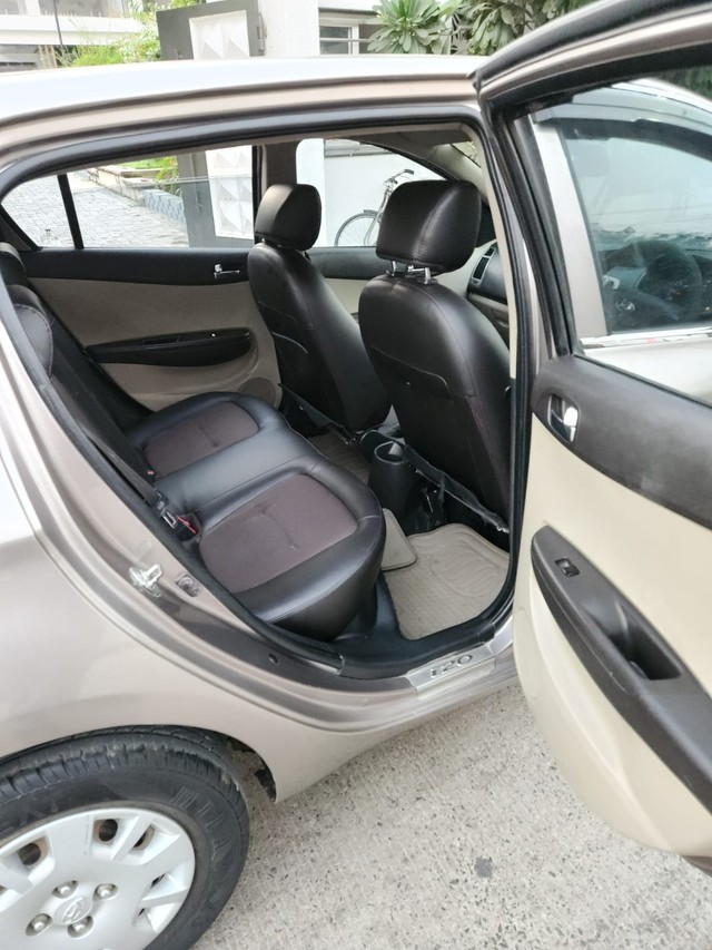 Second-hand 2013 Hyundai i20 Magna 1.4 CRDi (Diesel) for sale in Nagpur-8