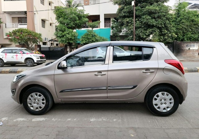 Second-hand 2013 Hyundai i20 Magna 1.4 CRDi (Diesel) for sale in Nagpur-4