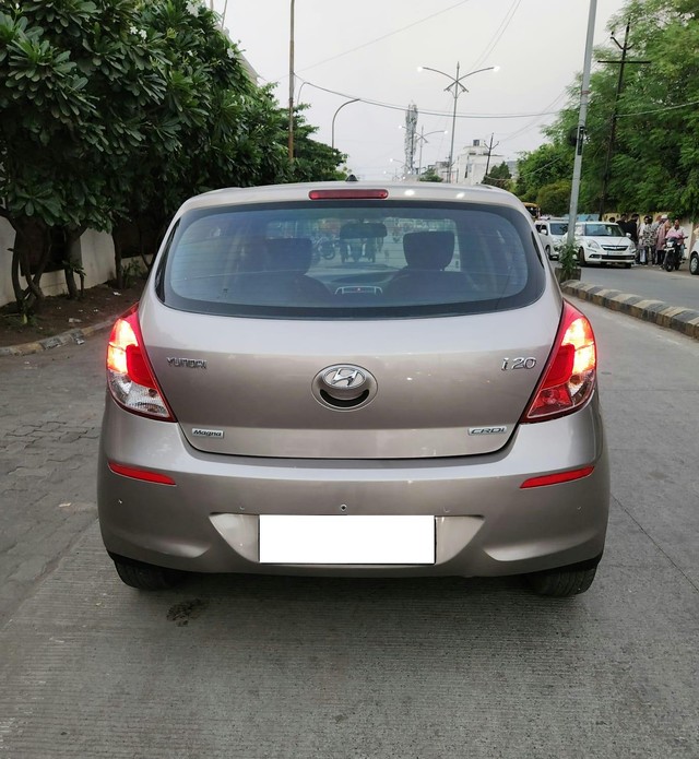Second-hand 2013 Hyundai i20 Magna 1.4 CRDi (Diesel) for sale in Nagpur-3