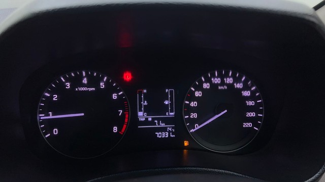 Second-hand 2015 Hyundai Creta 1.6 EX Petrol for sale in Coimbatore-13